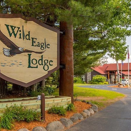 Wild Eagle Lodge Eagle River Exterior photo