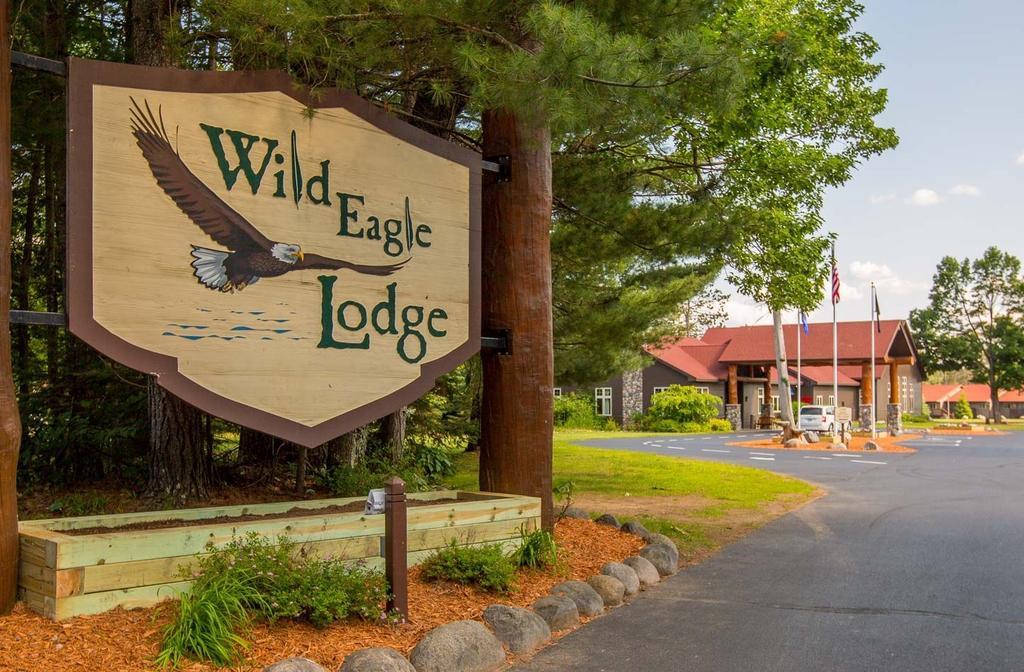 Wild Eagle Lodge Eagle River Exterior photo